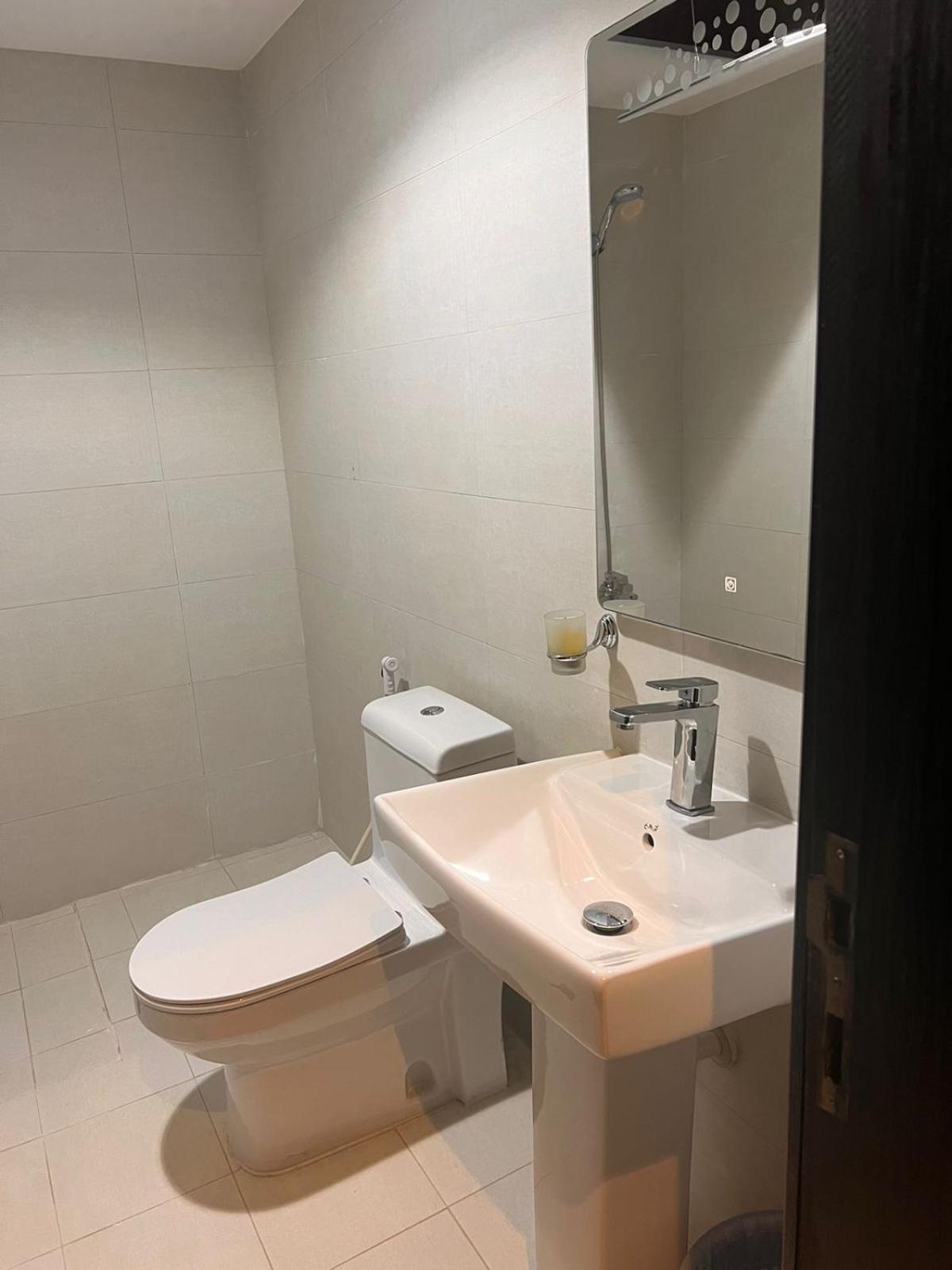 ريزا الفندقية Reeza Suites Al Khobar Exterior foto